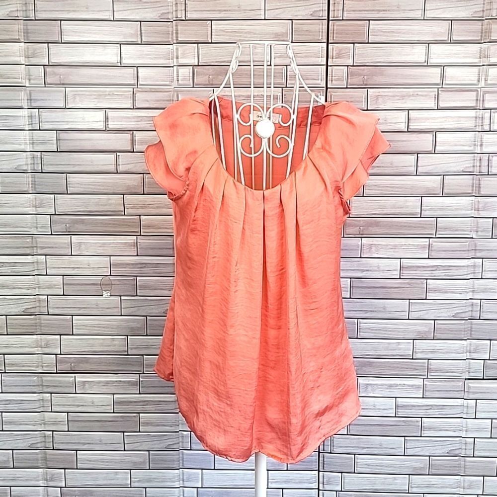 Dressbarn summer blouse in orange sherbert satin Women's Size S